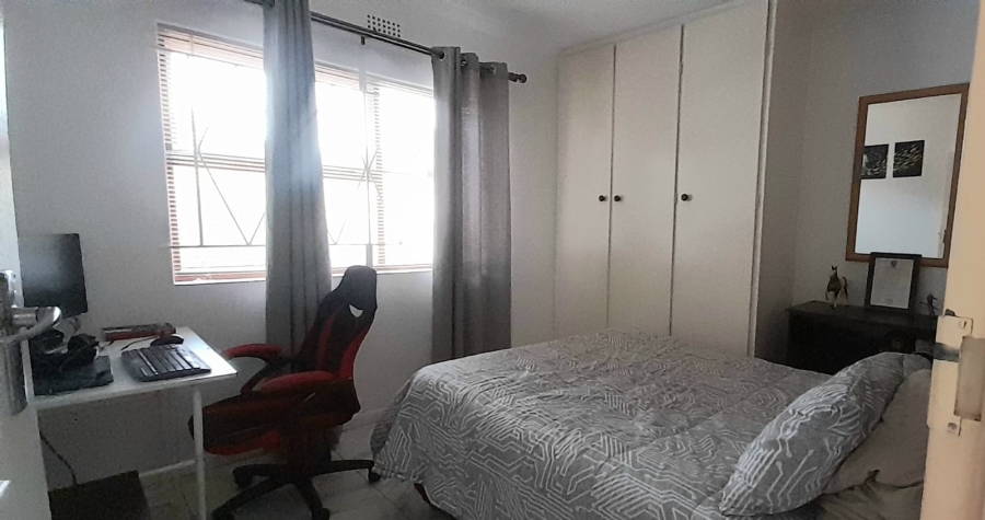 4 Bedroom Property for Sale in Gordon Strand Estate Western Cape